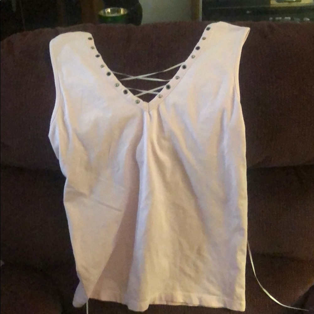 Size M Light Pink Sleeveless shirt